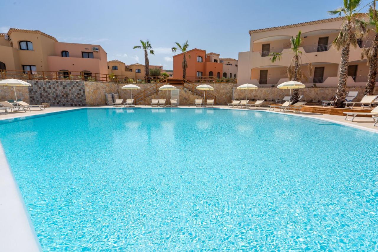 Amareclub Red Sun Village 4* Isola Rossa