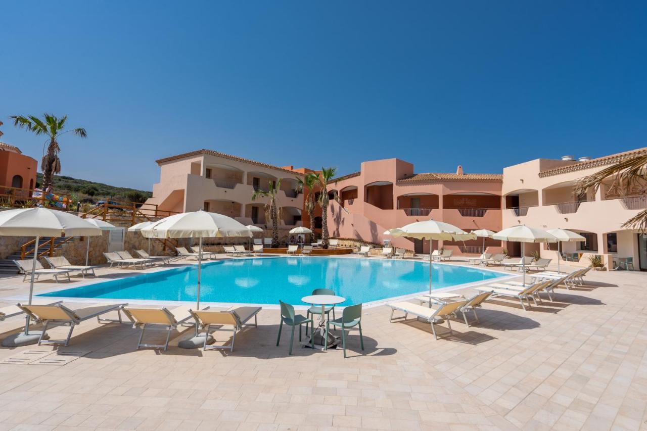 Amareclub Red Sun Village Hotel Isola Rossa