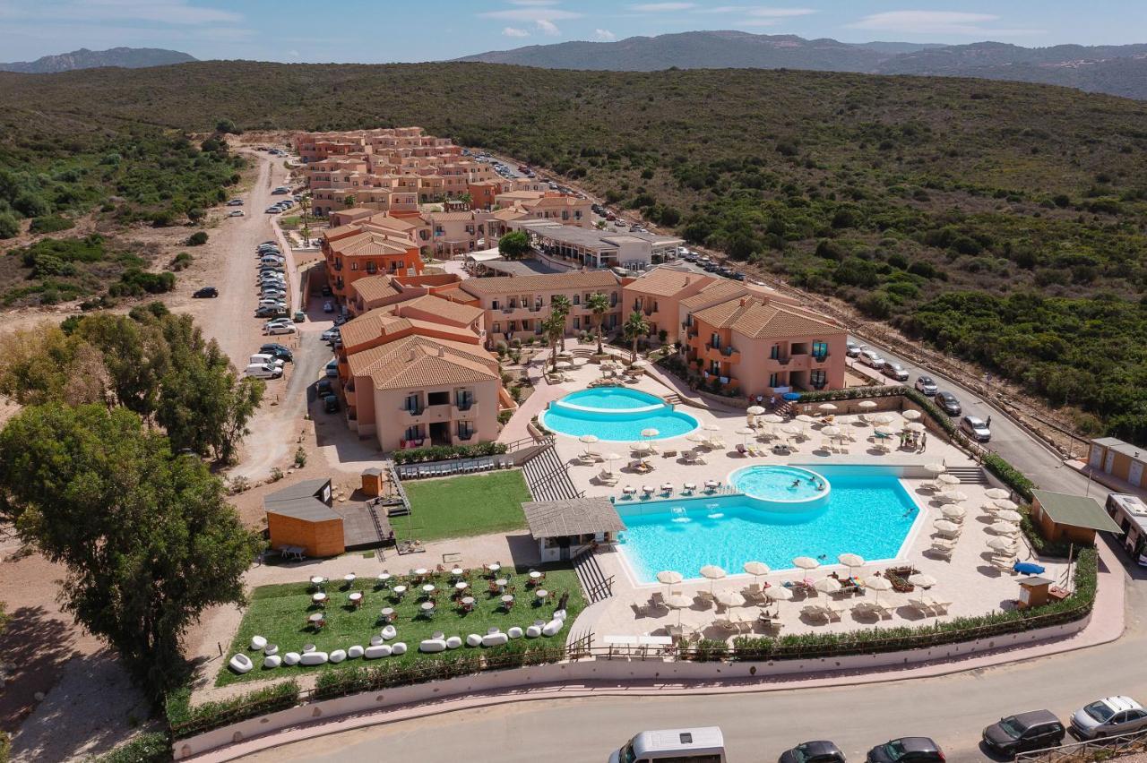 Amareclub Red Sun Village 4* Isola Rossa (Sassari)