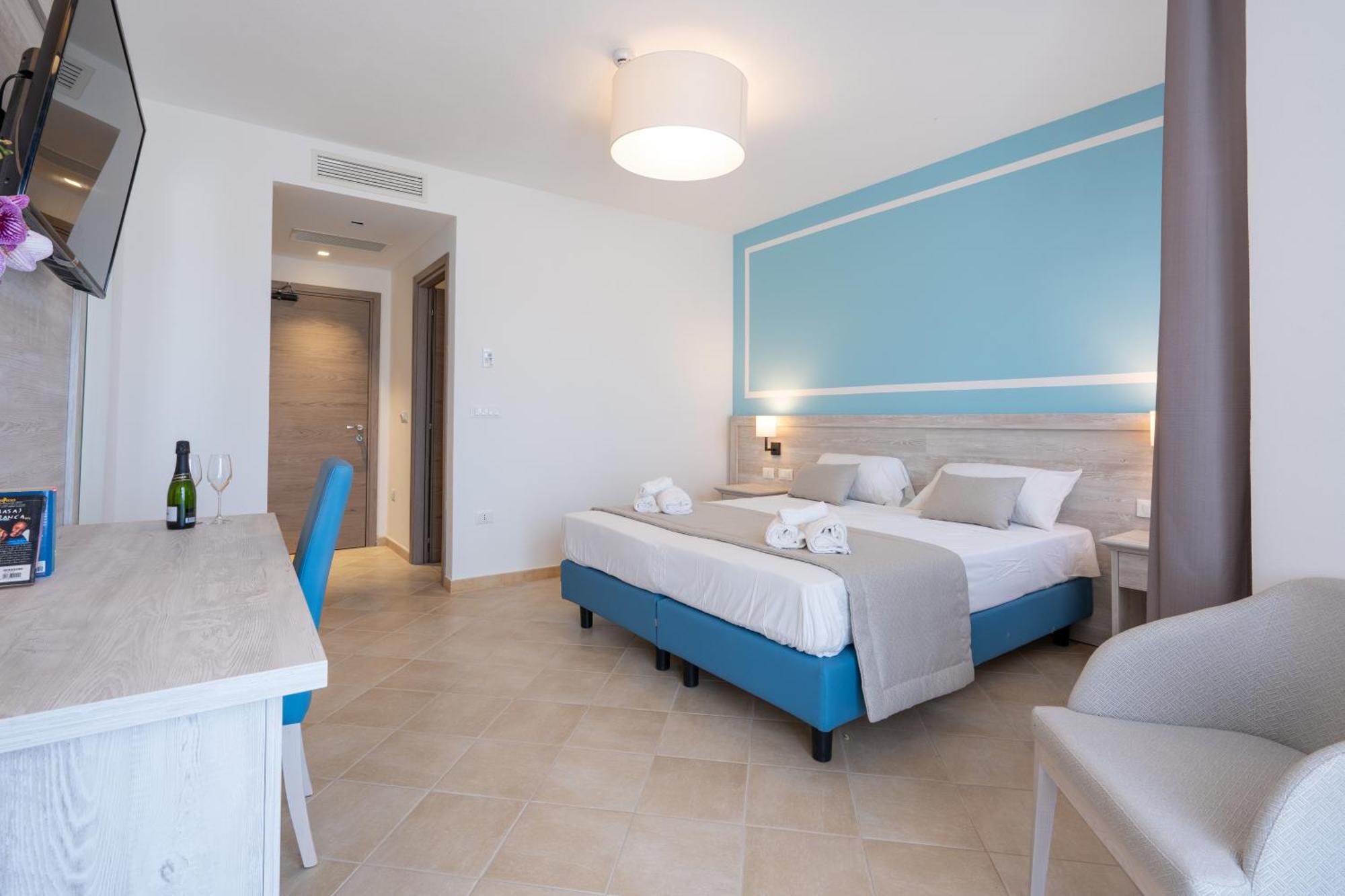 Amareclub Red Sun Village Hotel 4*